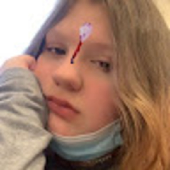 Meet your Posher, Gabrielle - Picture 1 of 1